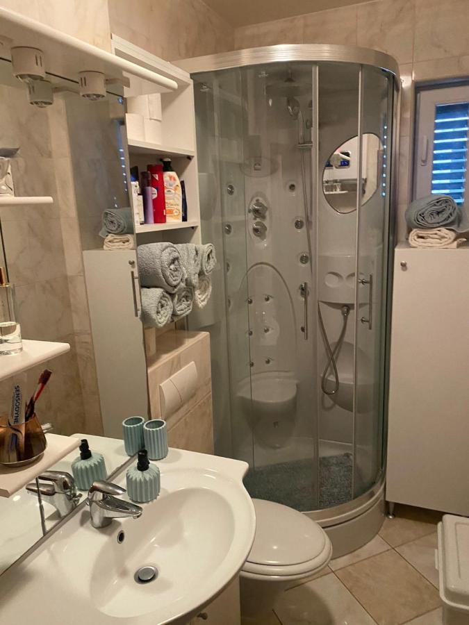 Apartmani Penavic ماكارسكا المظهر الخارجي الصورة