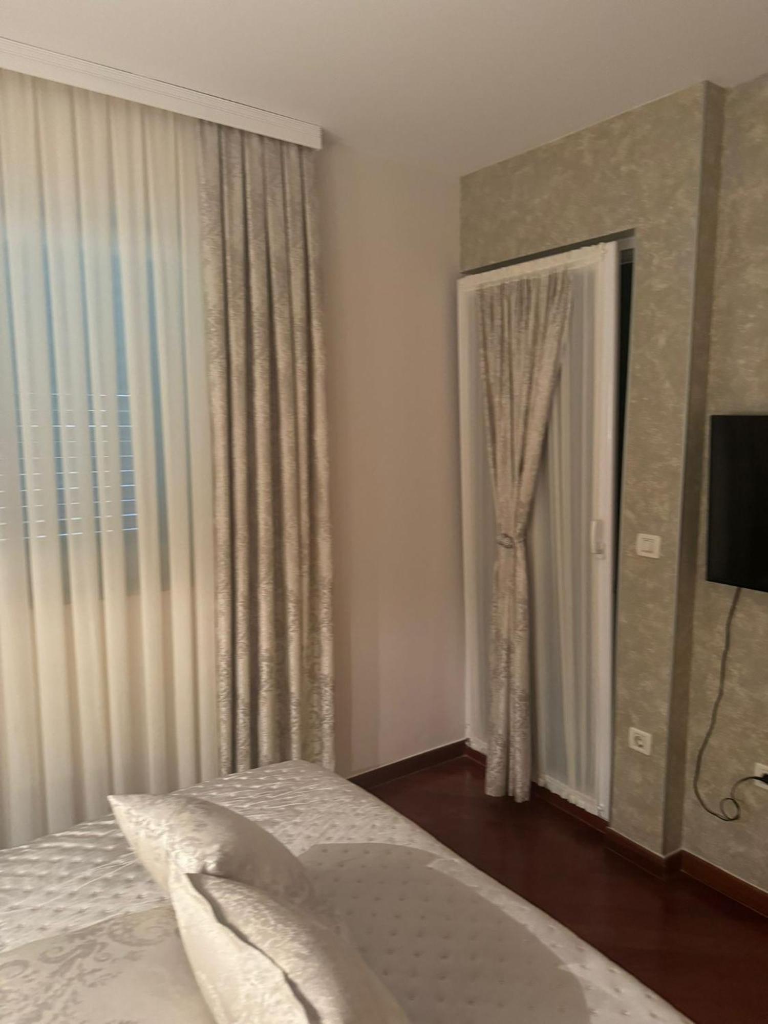 Apartmani Penavic ماكارسكا المظهر الخارجي الصورة